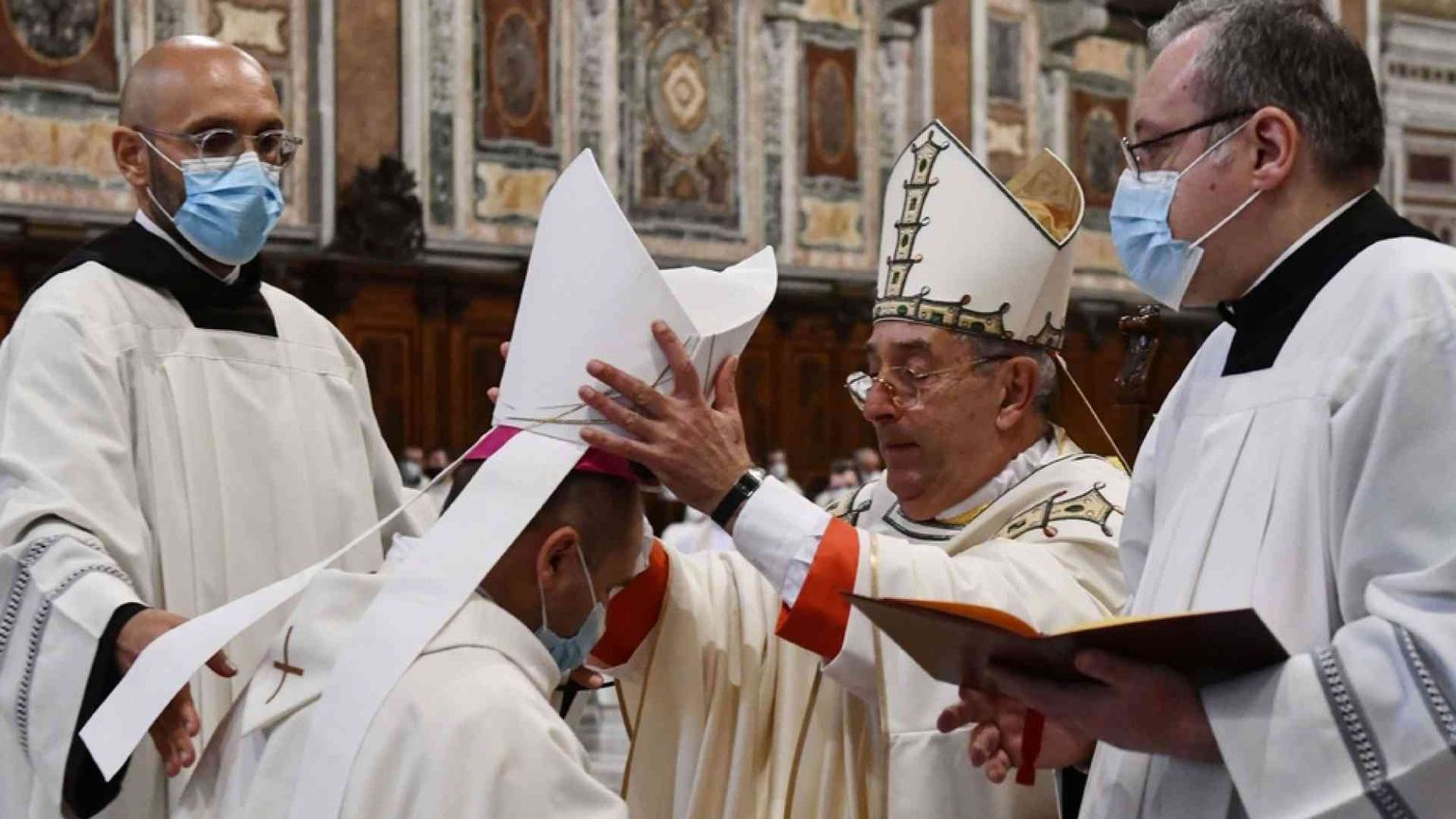 «Don Ben» Ambarus ordinato vescovo ausiliare di Roma