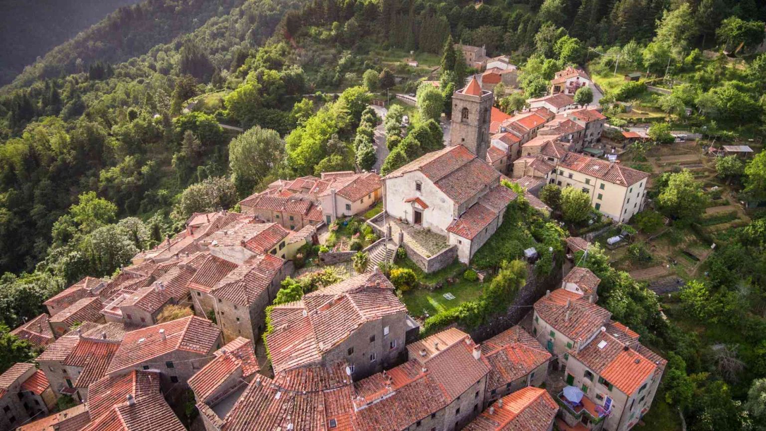 Raccolta fondi per Calamecca, a rischio crollo l'antica chiesa di San Miniato