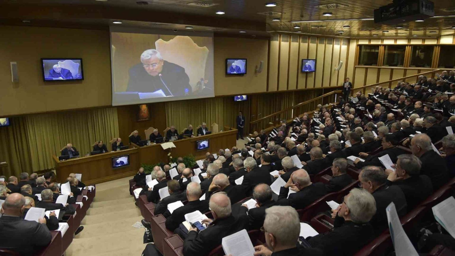 Il Papa aprirà i lavori dell'Assemblea della Cei
