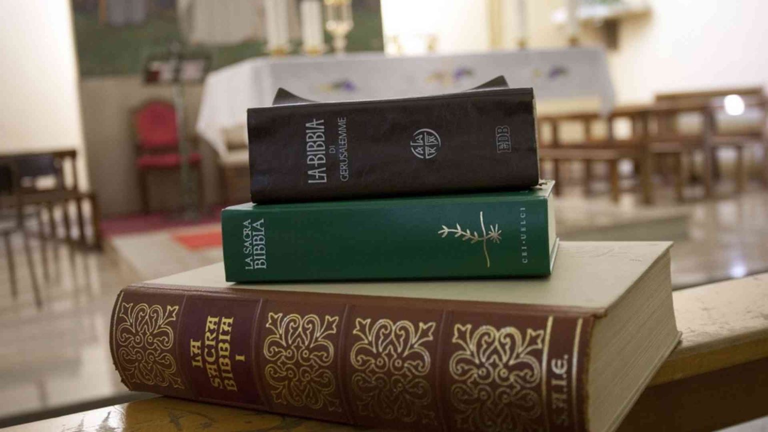 «La Bibbia? Troppo trascurata. Ed è scuola per la vita»