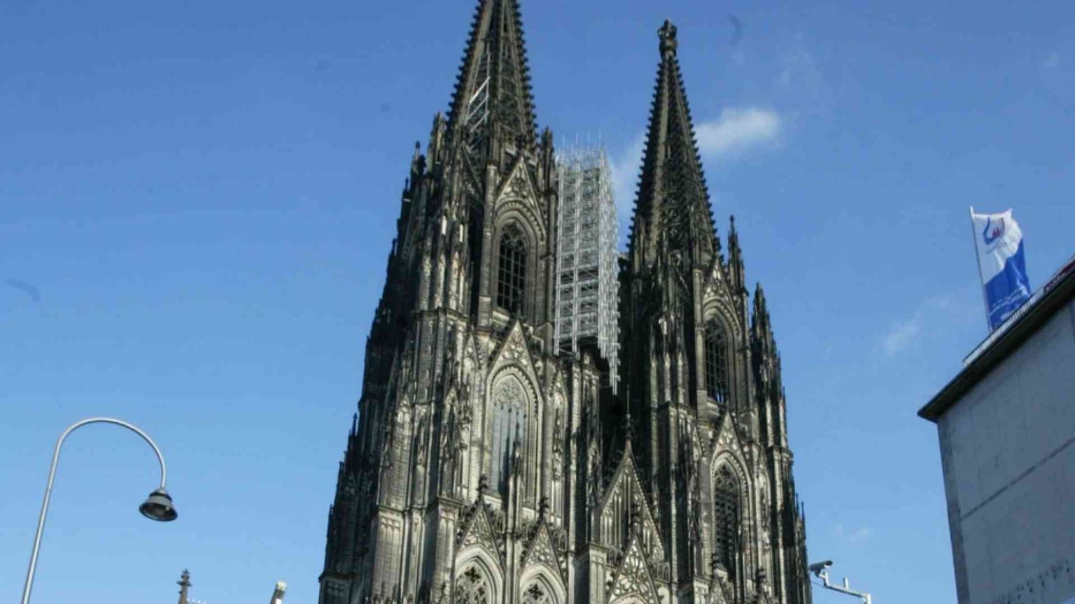 Visita apostolica a Colonia su abusi e insabbiamenti