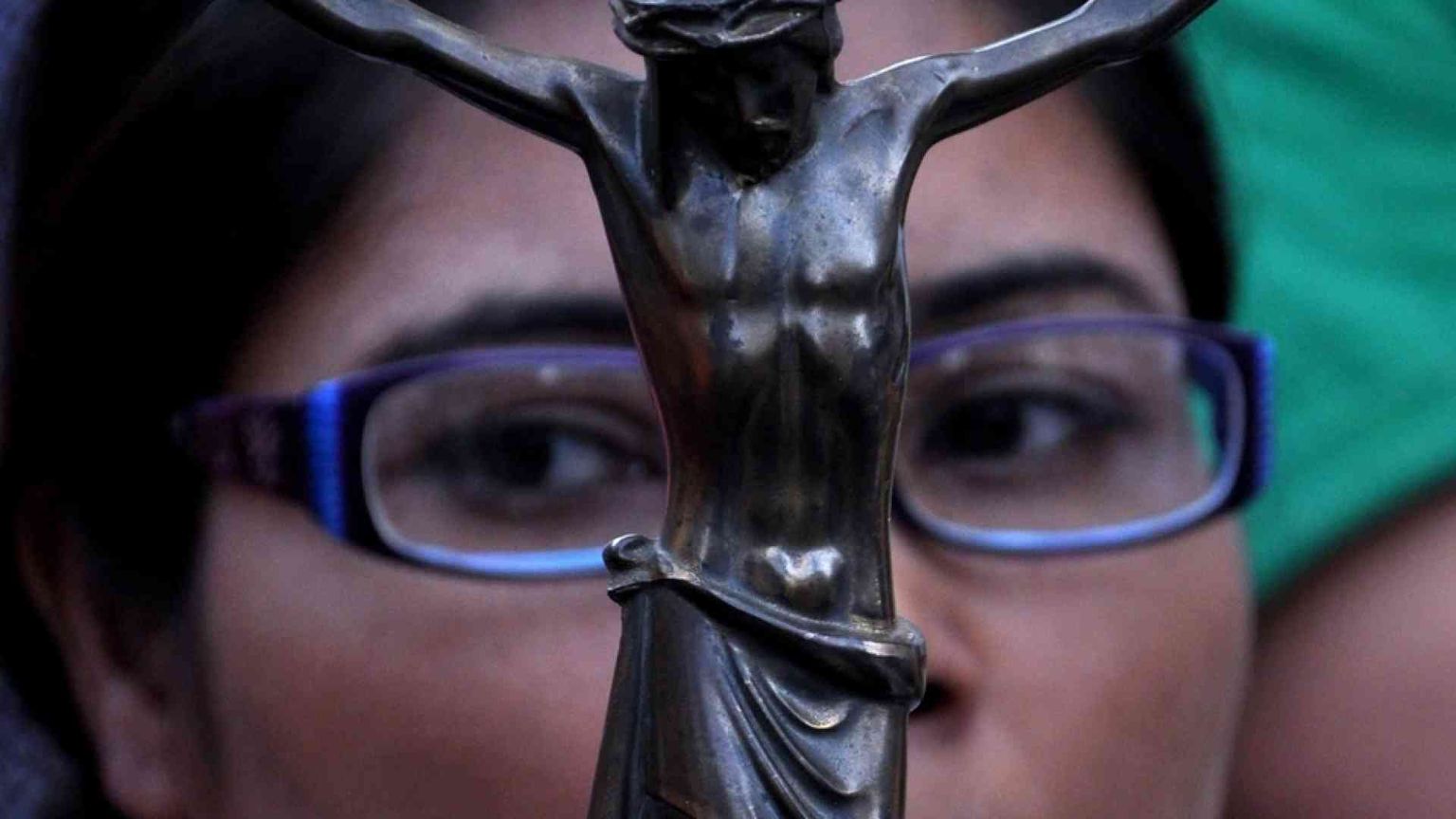 7 anni nel braccio della morte, libera coppia cristiana accusata di blasfemia