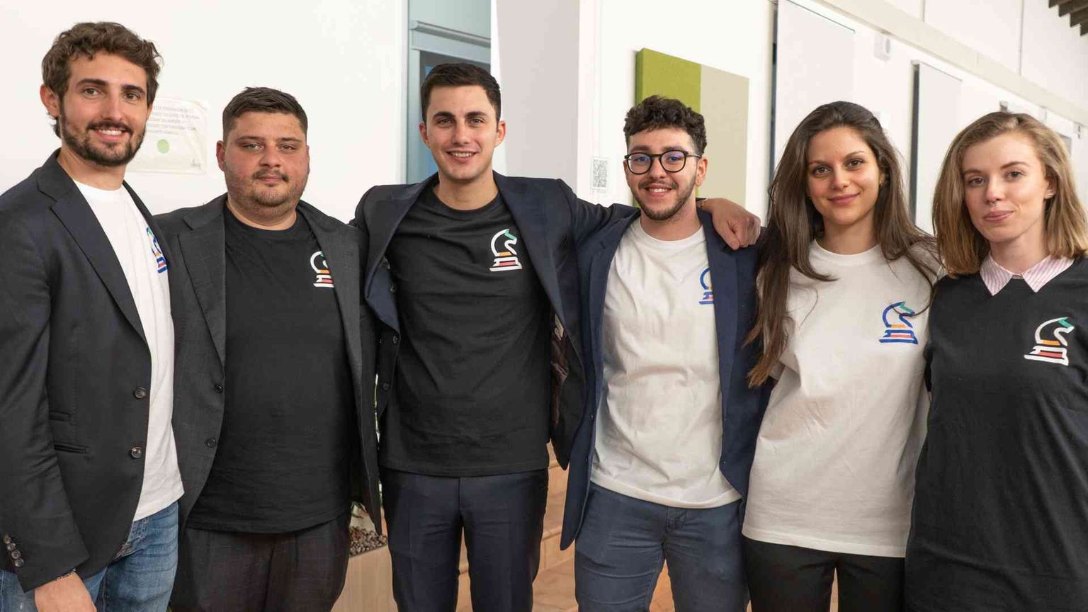 Alla ricerca di personale