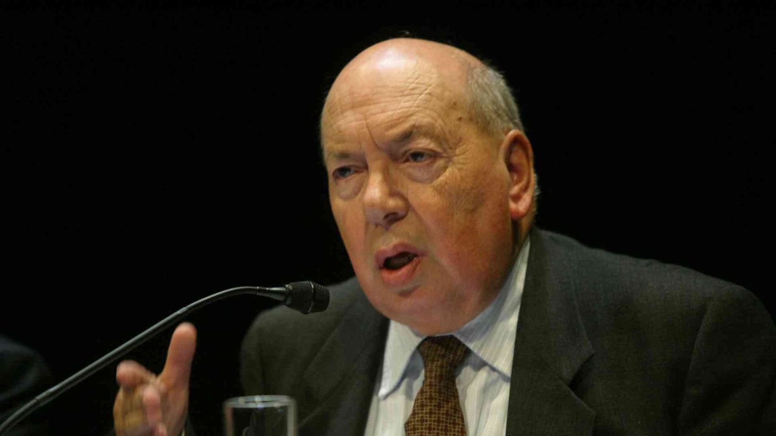 Una conciliare domanda su voce e ruolo dei laici