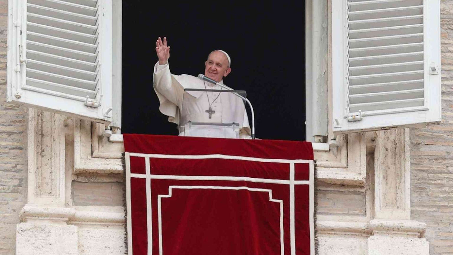 L'appello del Papa per il Myanmar: torni la pace