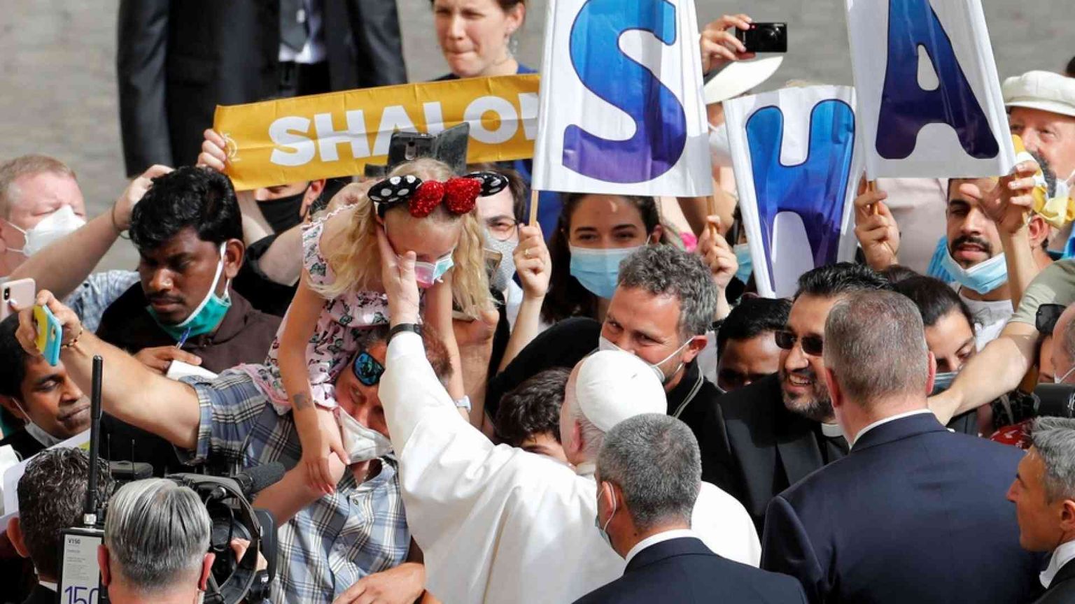 Il Papa: non rigidi “custodi della verità” ma annunciatori di Cristo