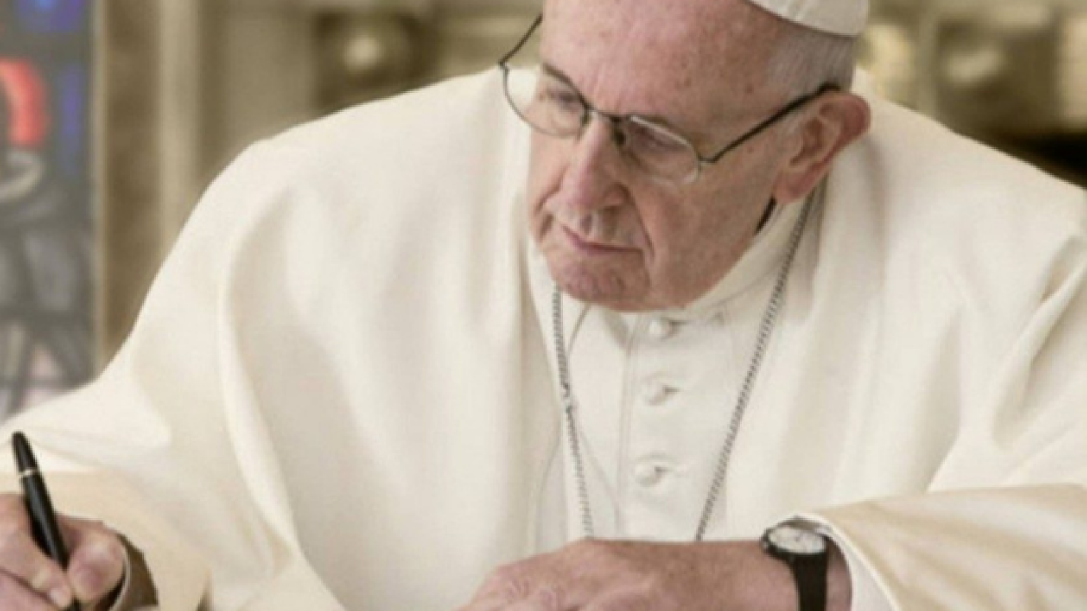 Il Papa: Dio si fa vicino a tutti con cuore di Padre