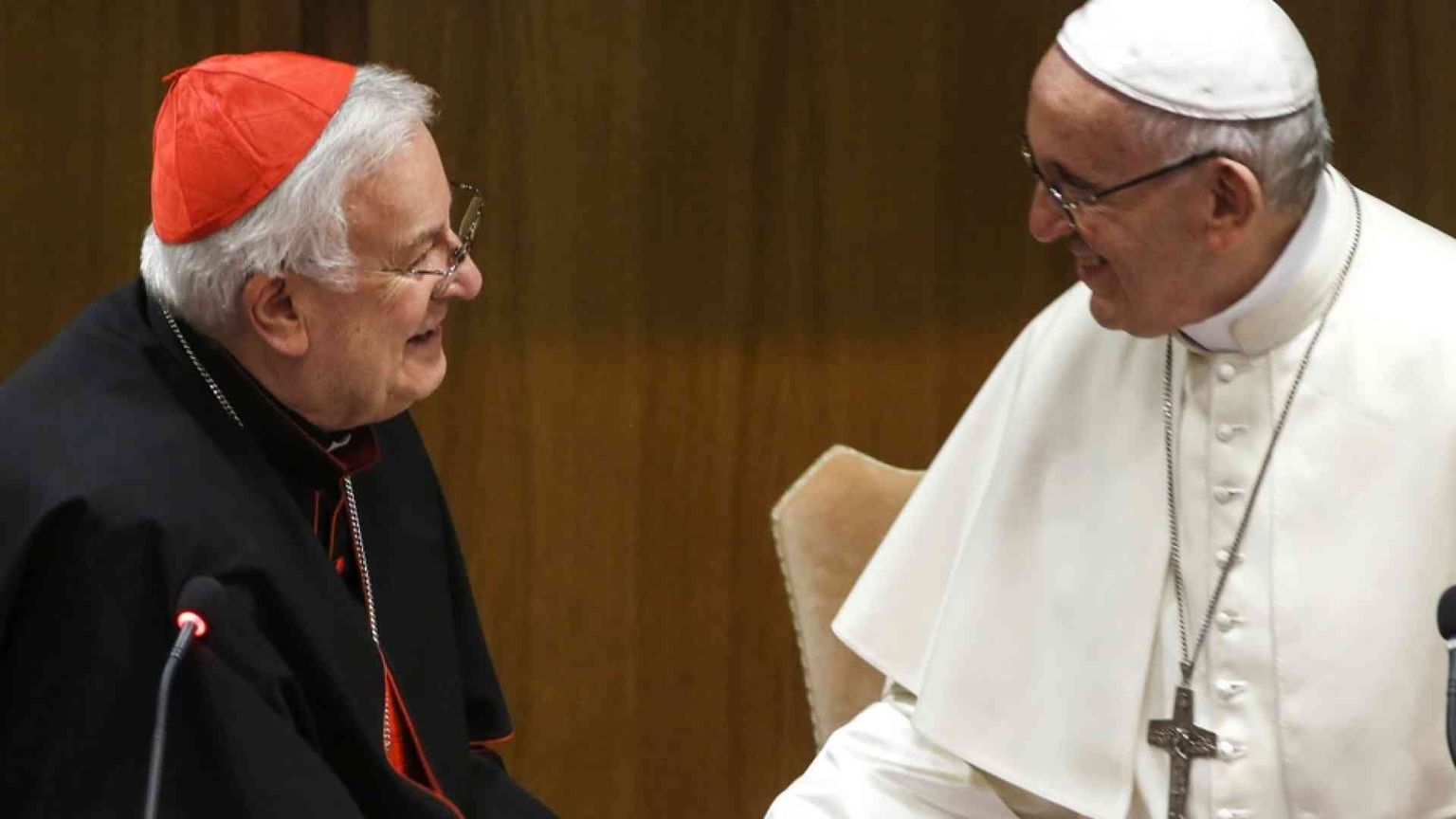 L'operazione di papa Francesco: la preghiera e gli auguri di Bassetti