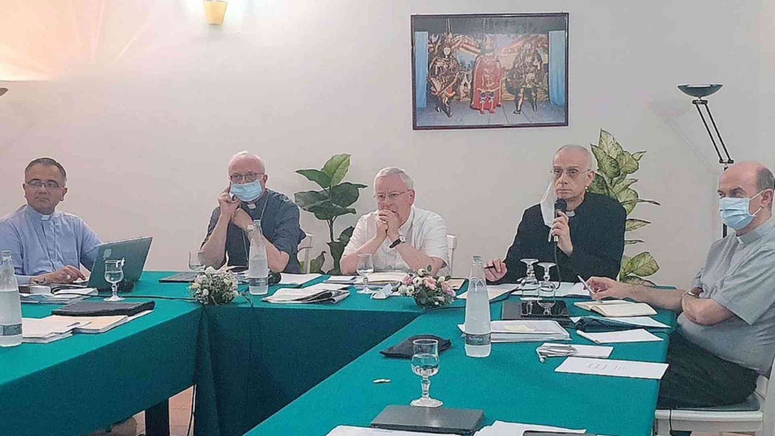 I vescovi italiani: ascolto, ricerca e proposta