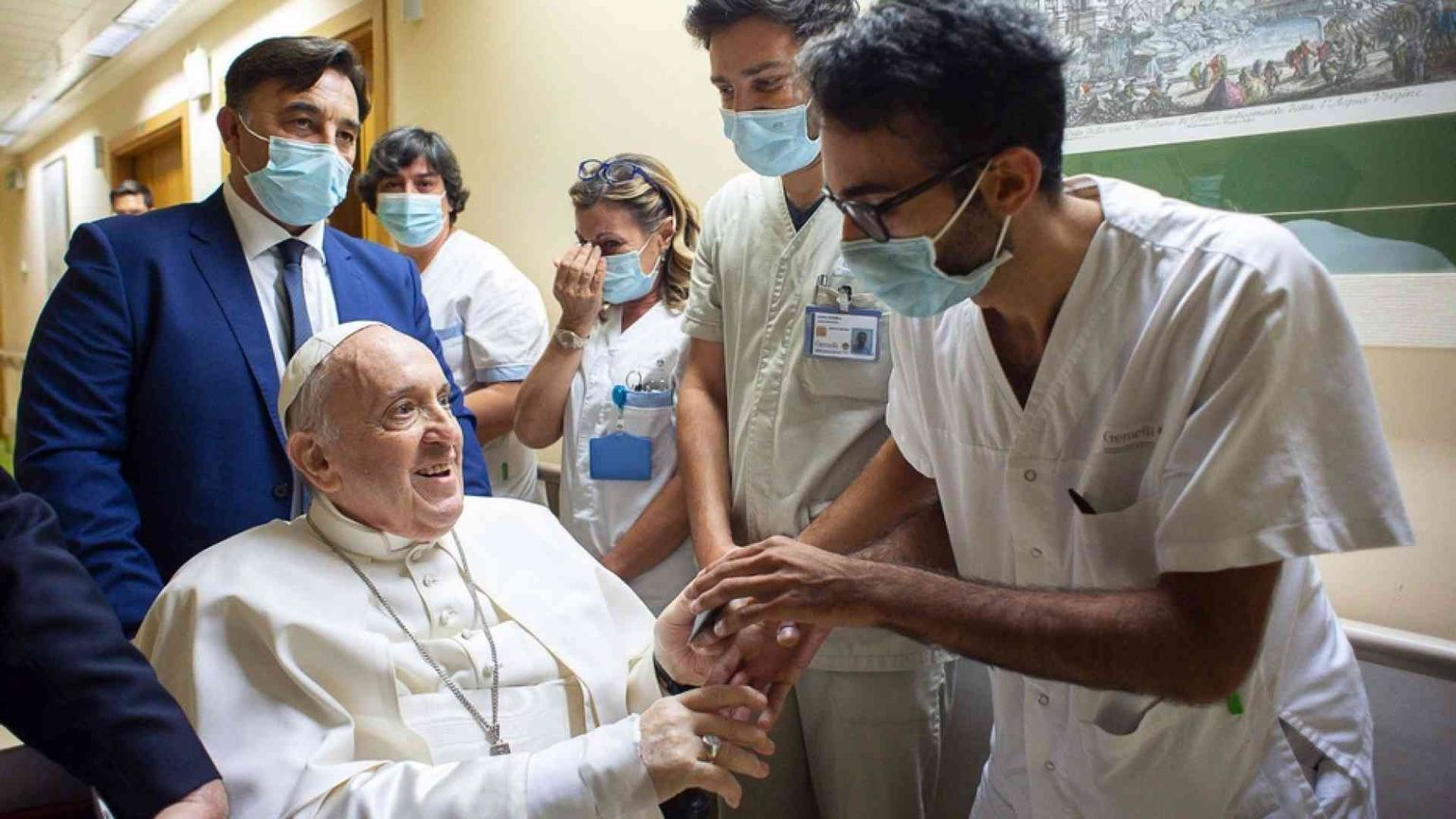 Il presidente dei medici: perché il nostro giuramento ci impegna alla cura