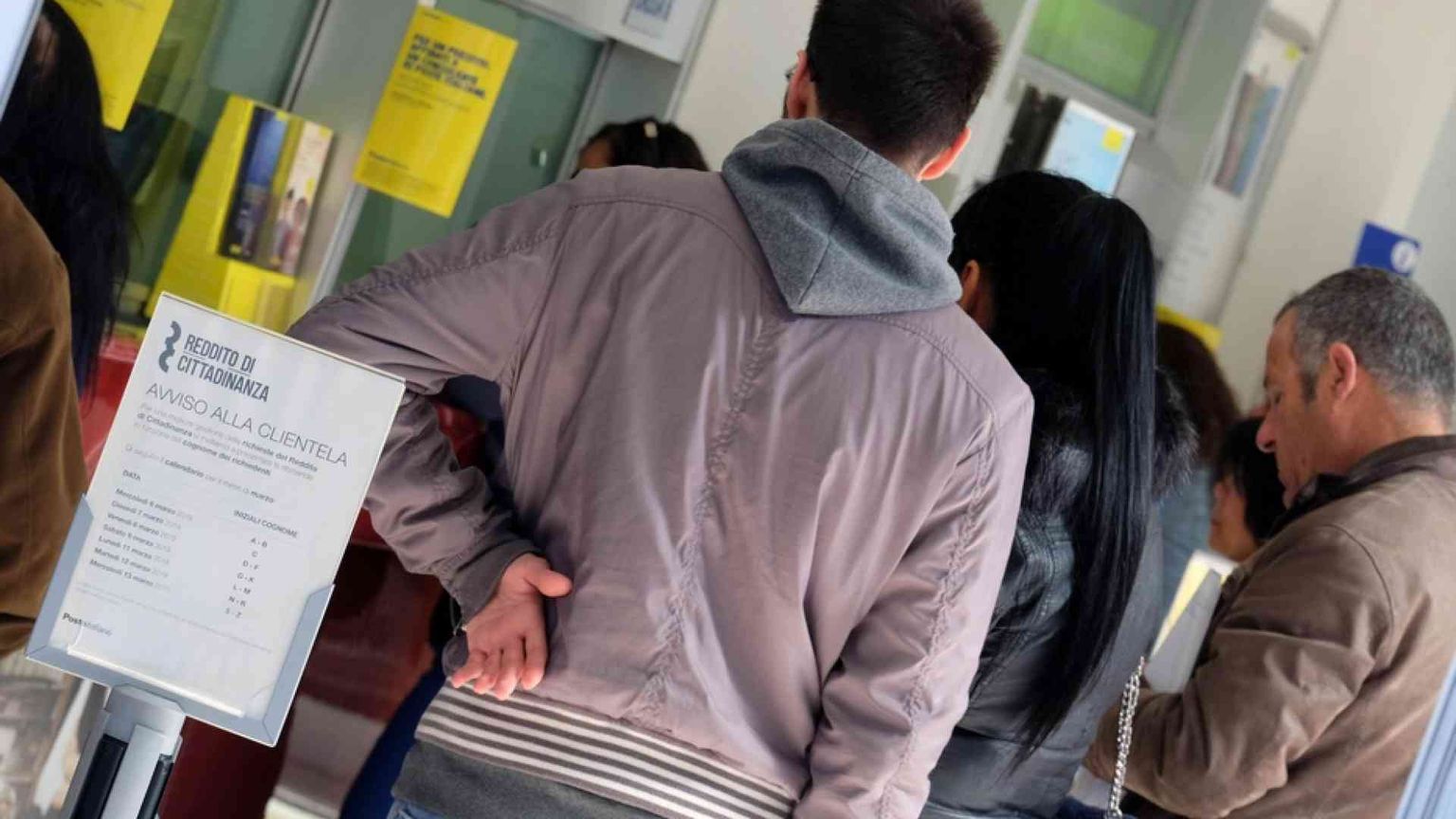 Reddito di cittadinanza da ricalibrare, il governo apre alla proposta Caritas