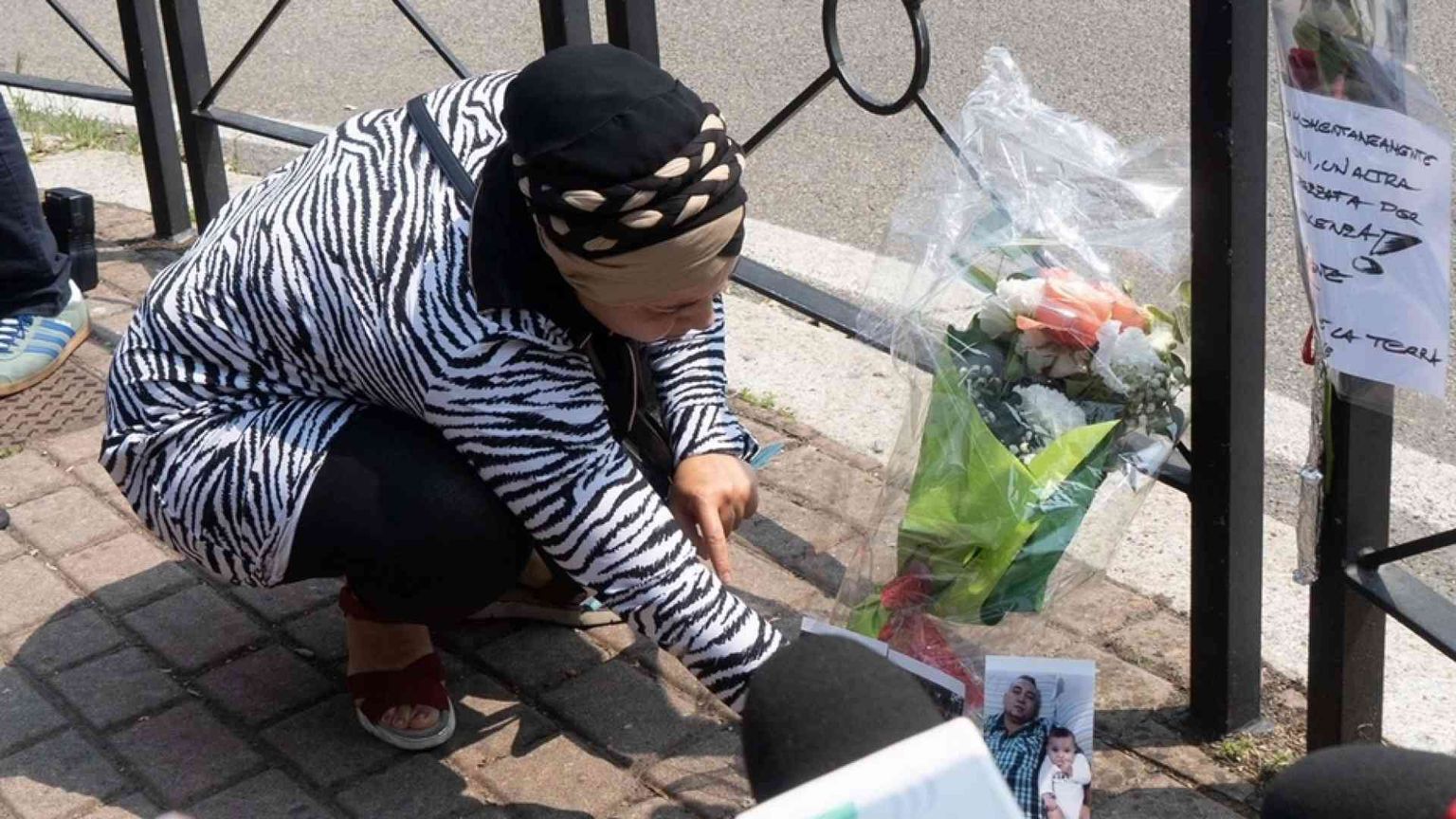 La tragedia di Voghera, il parroco: «Troppo spazio a chi odia»