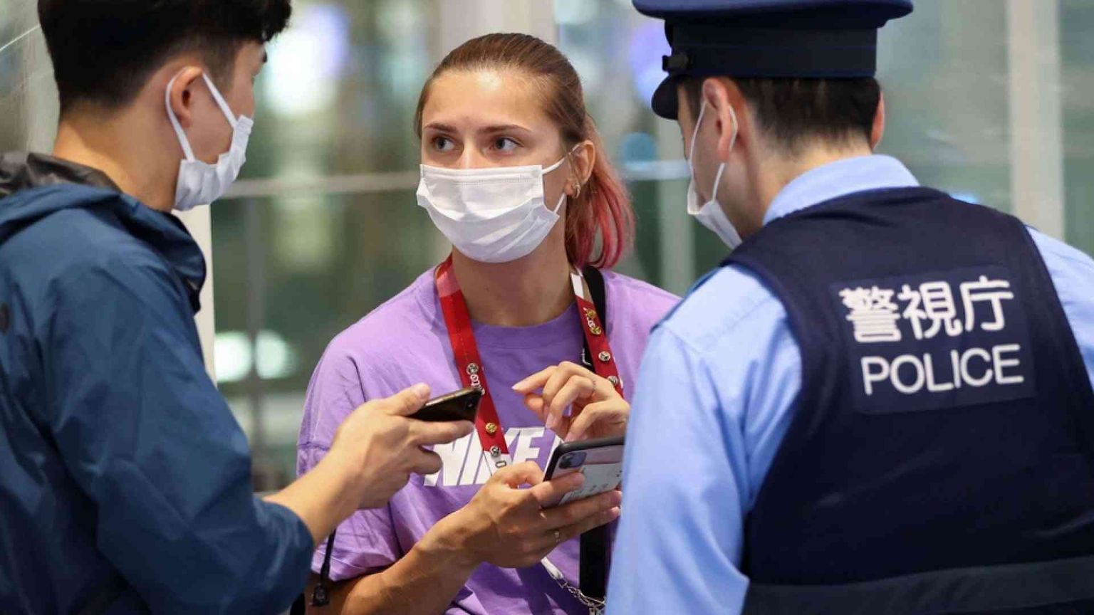 Atleta chiede rifugio alla Polonia. Attivista trovato impiccato a Kiev