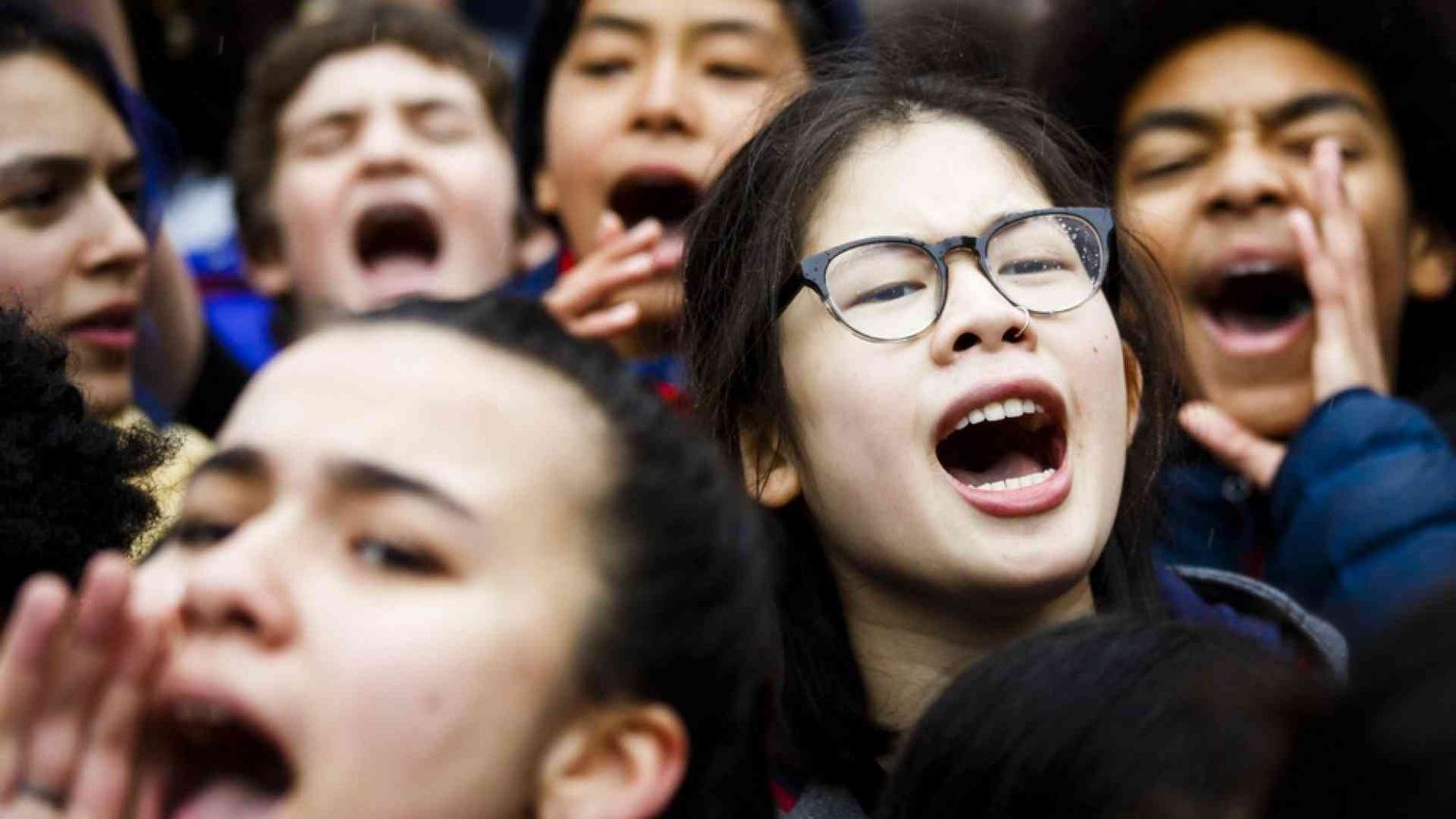 L'intera umanità è figlia di un eterno movimento