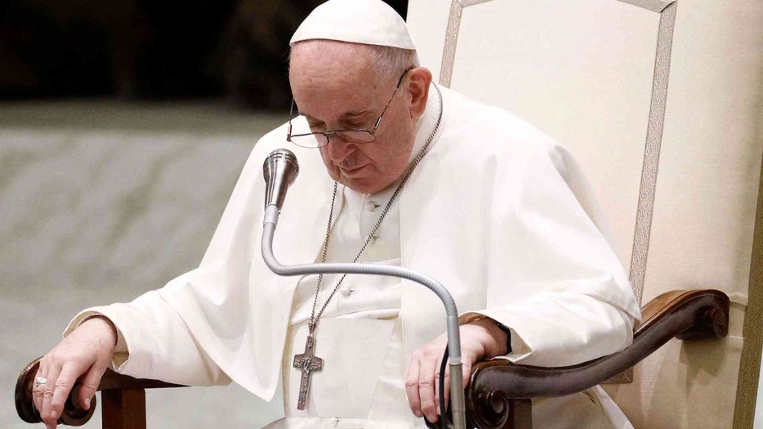 Il dolore del Papa per l'omicidio di padre Olivier