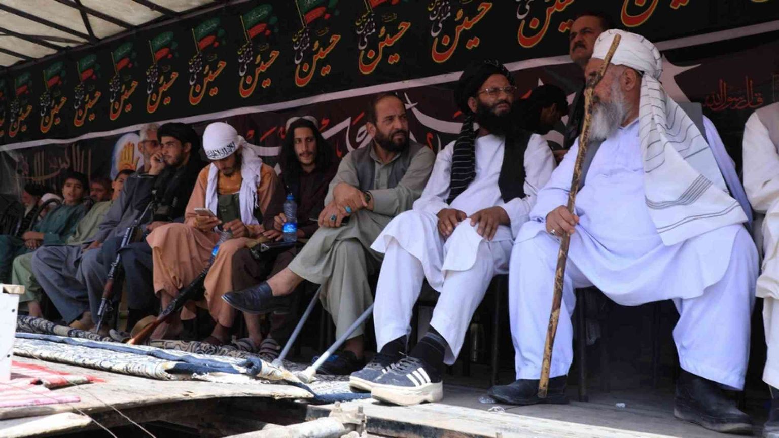 Fatwa dei Talebani: stop classi miste in università Herat