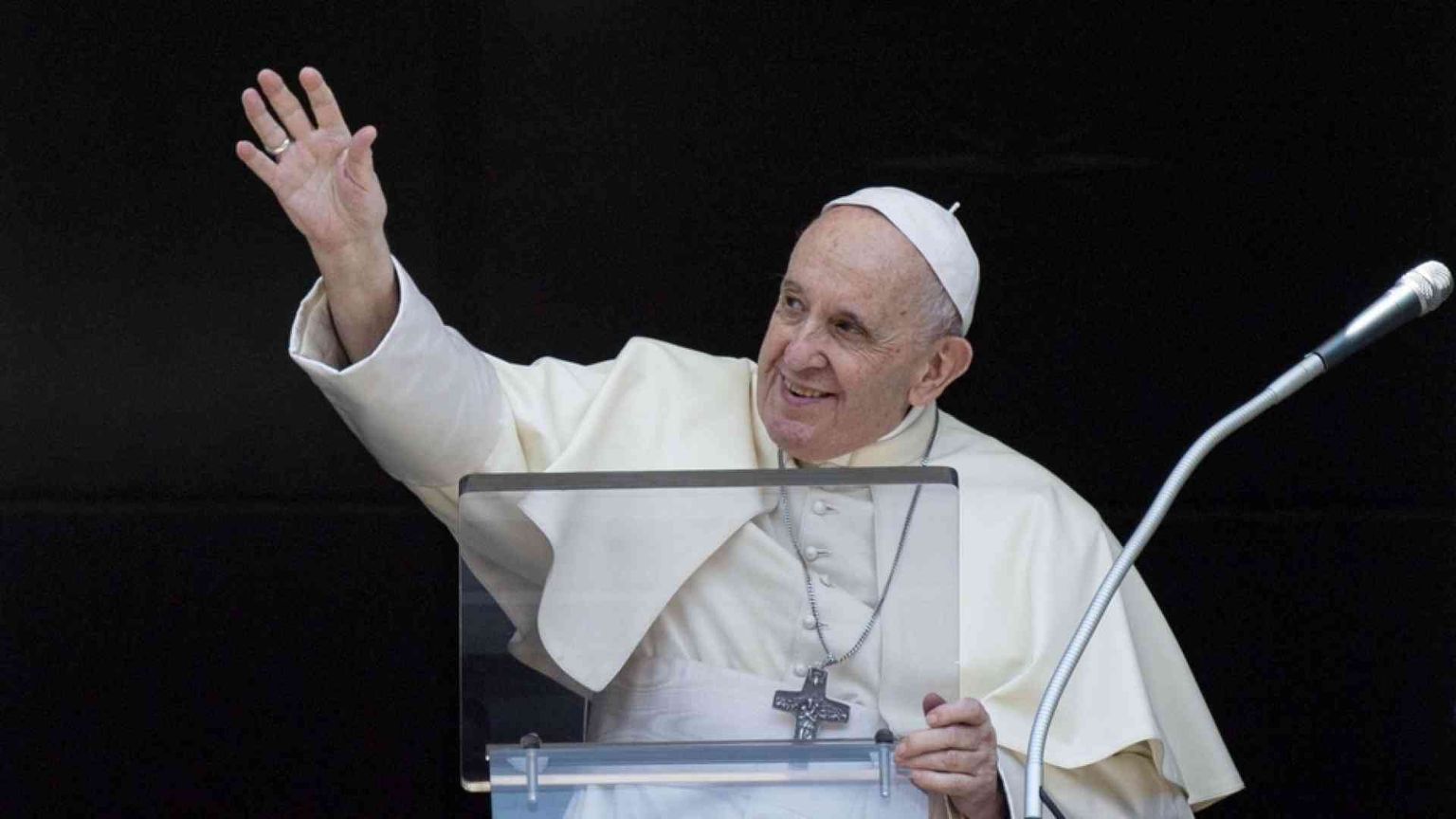 Il Papa: preoccupiamoci se Gesù non ci mette in crisi