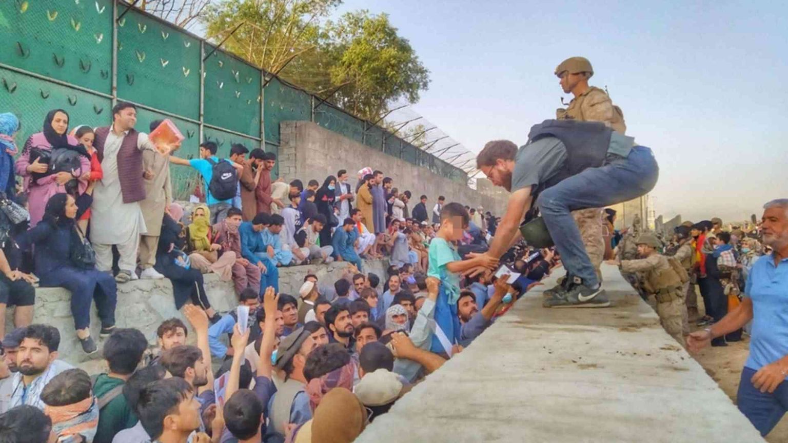 Il console Claudi: «In quella foto c’è tutta l’Italia»