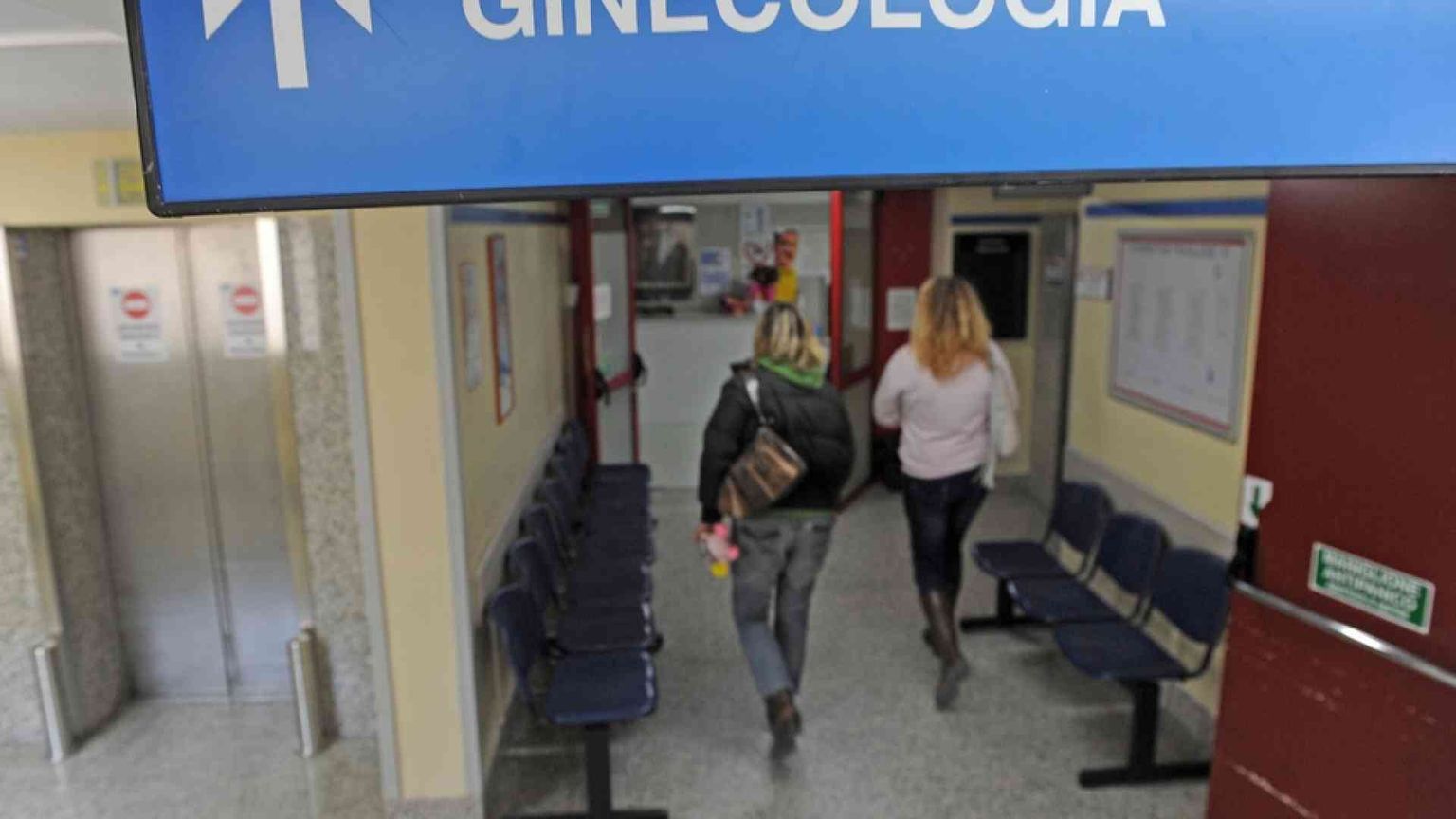 Calano gli aborti e gli obiettori. Uso di farmaci in una Ivg su 4