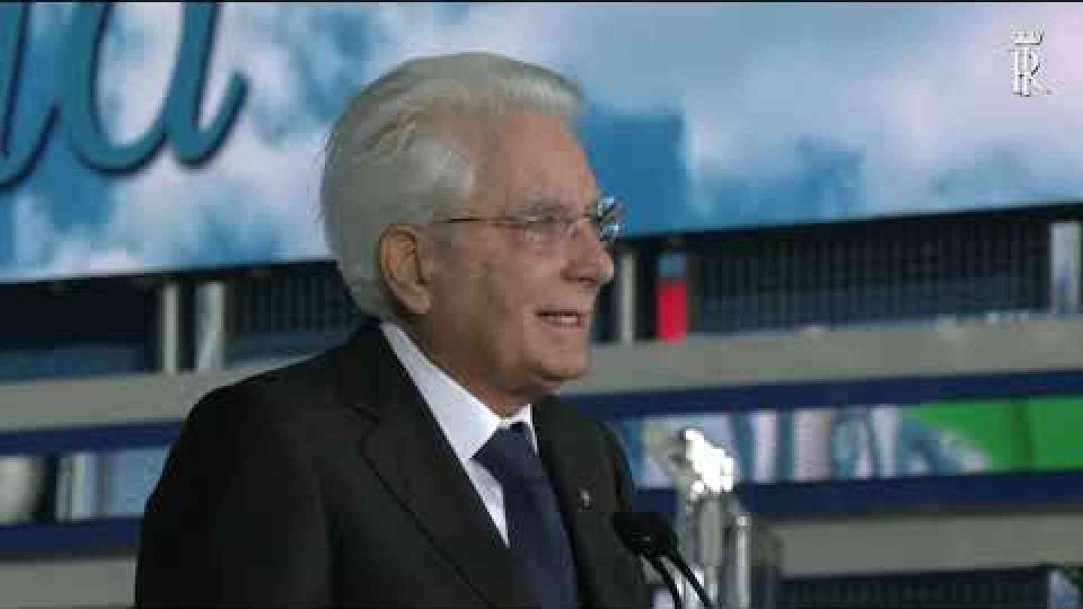 Mattarella: «La ripartenza della scuola è la ripartenza dell'Italia»