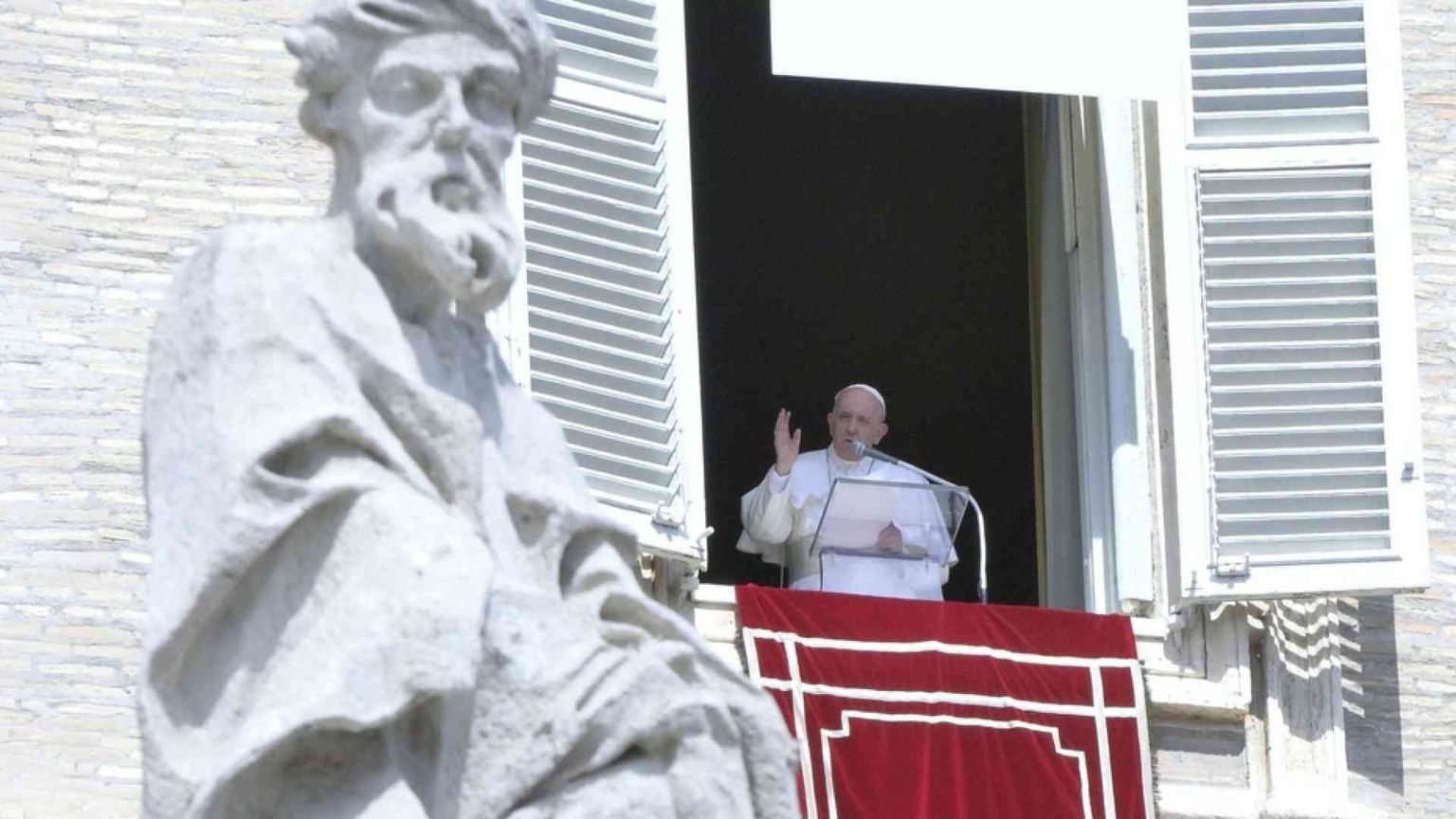 Il Papa: servire chi è ai margini senza cercare gratificazioni personali