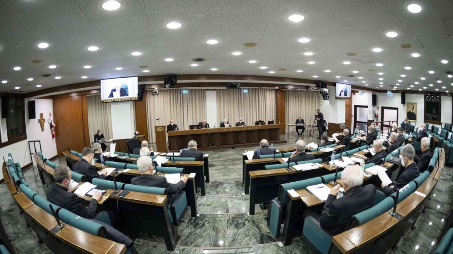 Si apre il Consiglio permanente della Cei