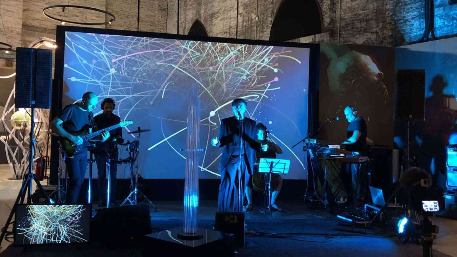 Le installazioni di Zannier sul rumore che soffoca il mare