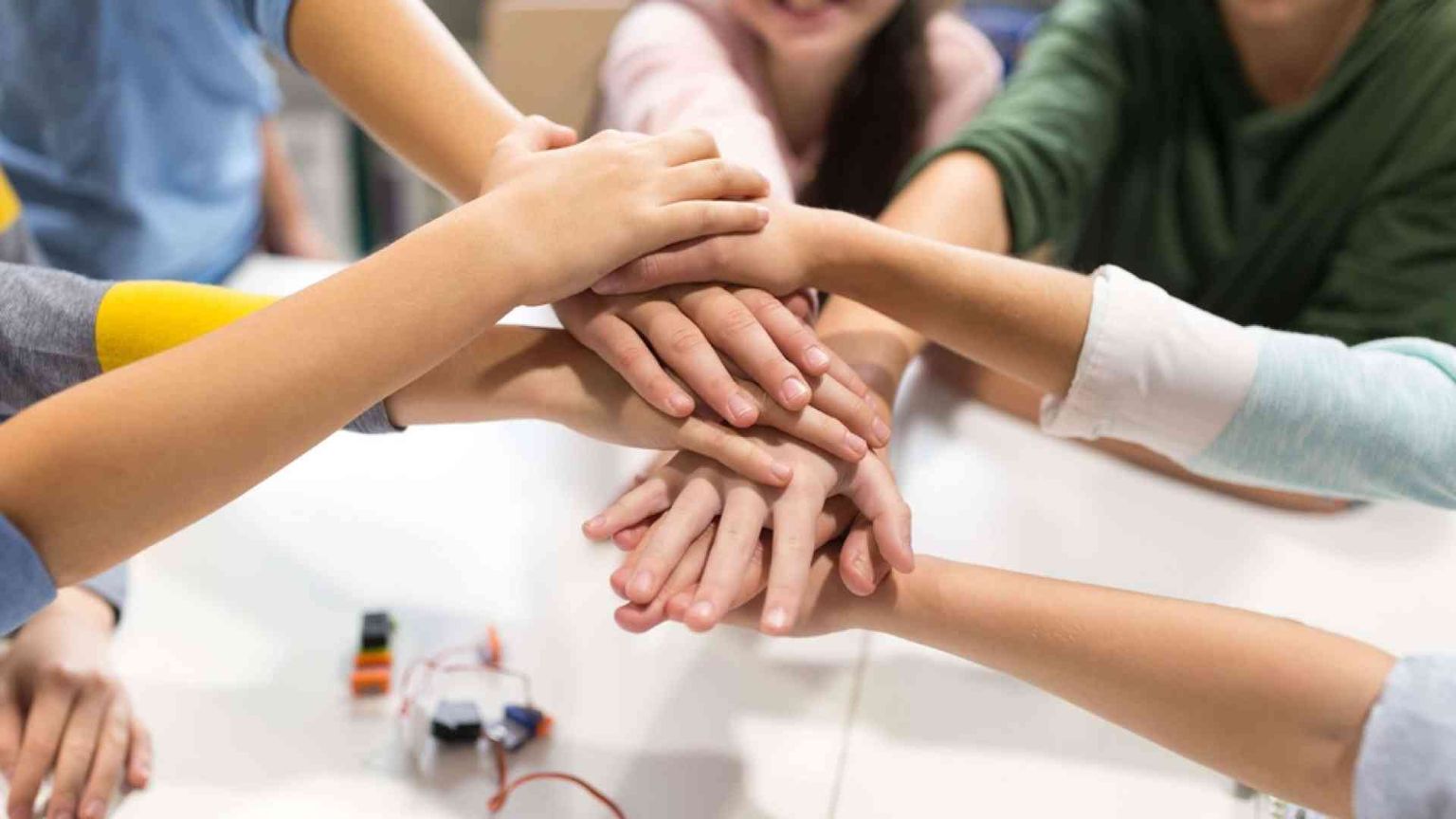 L'economia di papa Francesco: lotta alla povertà, istruzione, ecologia