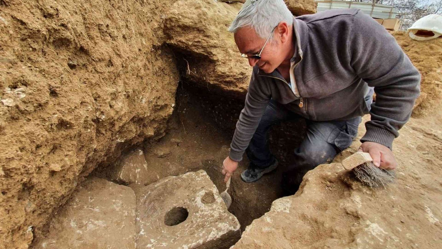 Trovato a Gerusalemme un gabinetto di 2.700 anni fa
