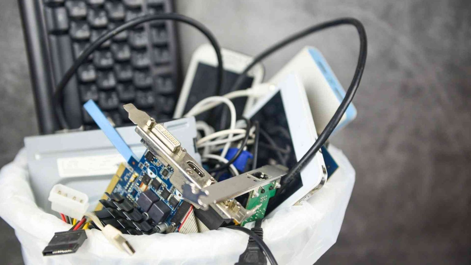 Condividere e riparare: la rigenerazione del bene comune