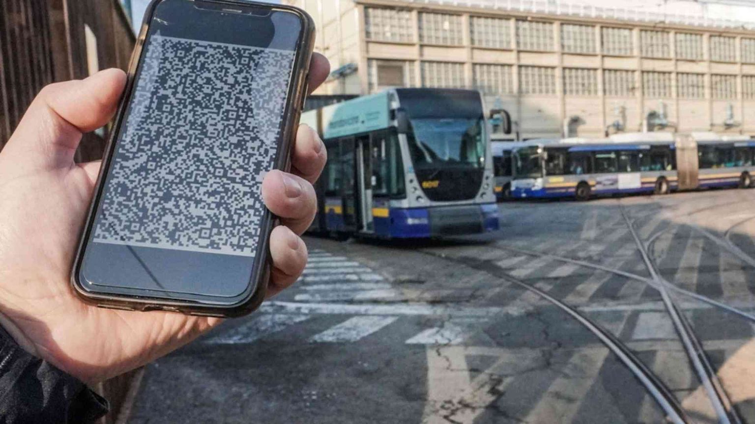 I «no-pass», libertà senza cittadinanza