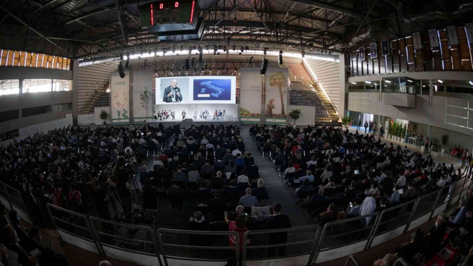 L'ABC di Taranto e le piste di lavoro per un cantiere permanente
