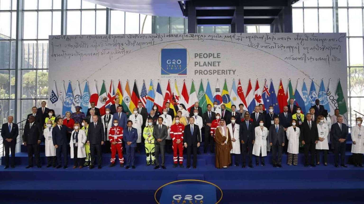 Draghi: c'è ripresa grazie ai vaccini, via le barriere commerciali