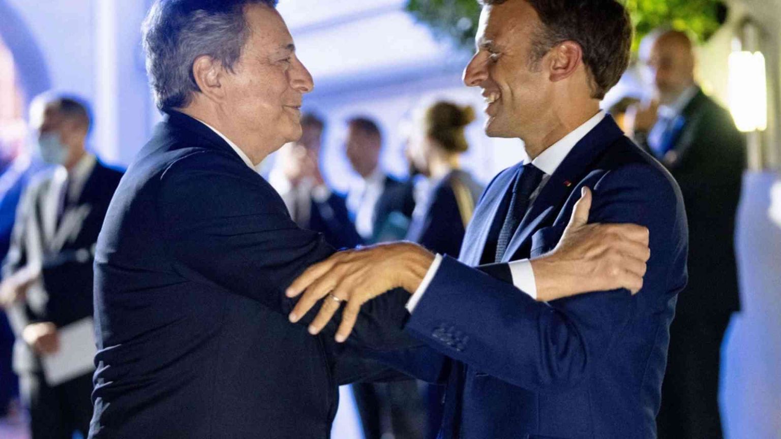 La Francia ora è attratta dall'Italia: un'alleanza in chiave europea