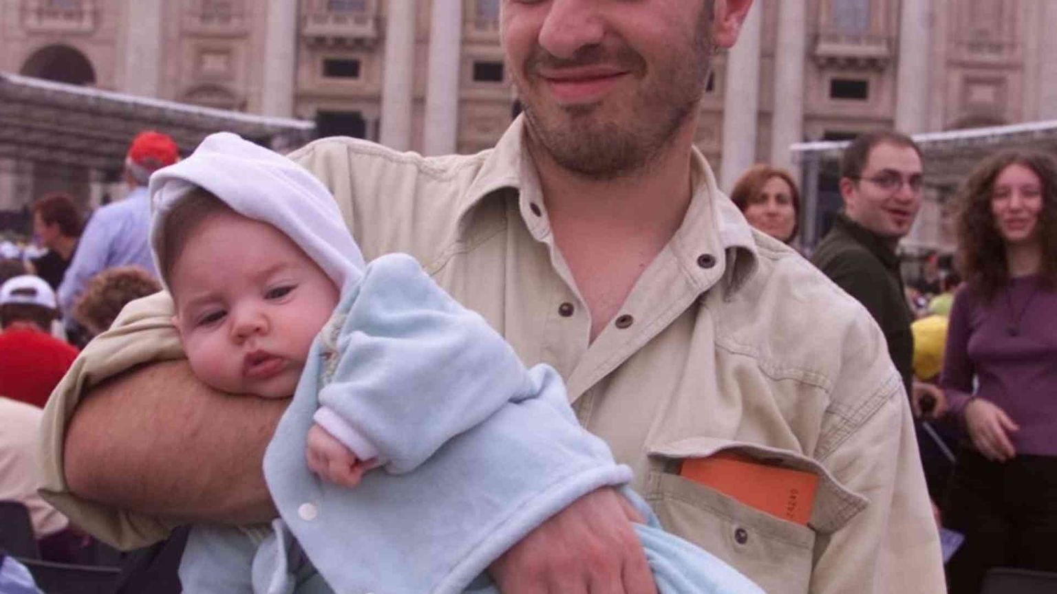 Papà a casa con i figli, siamo ultimi in Europa