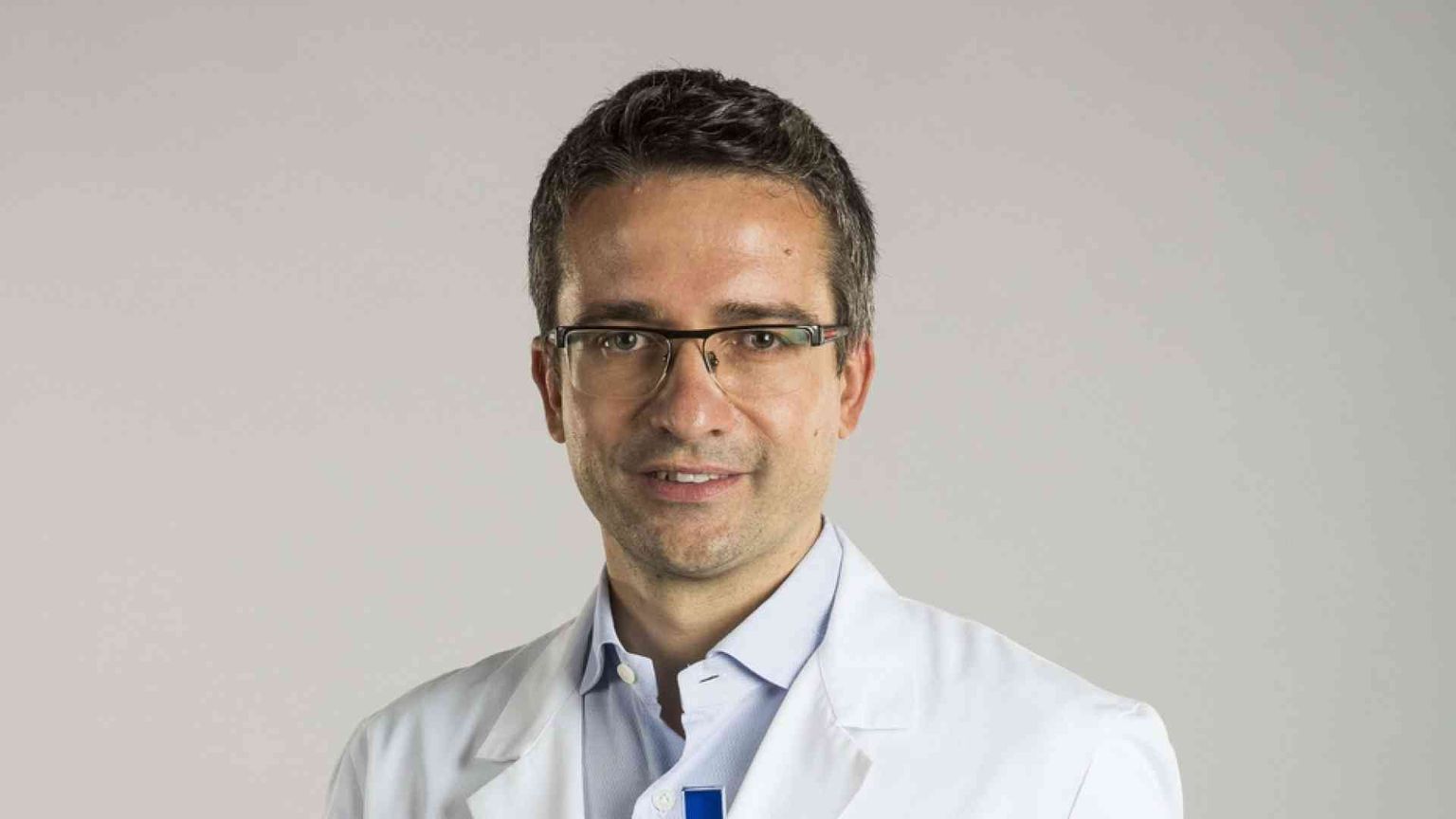 Ancora mamme dopo il tumore: l'oncologo che si batte per salvare la fertilità