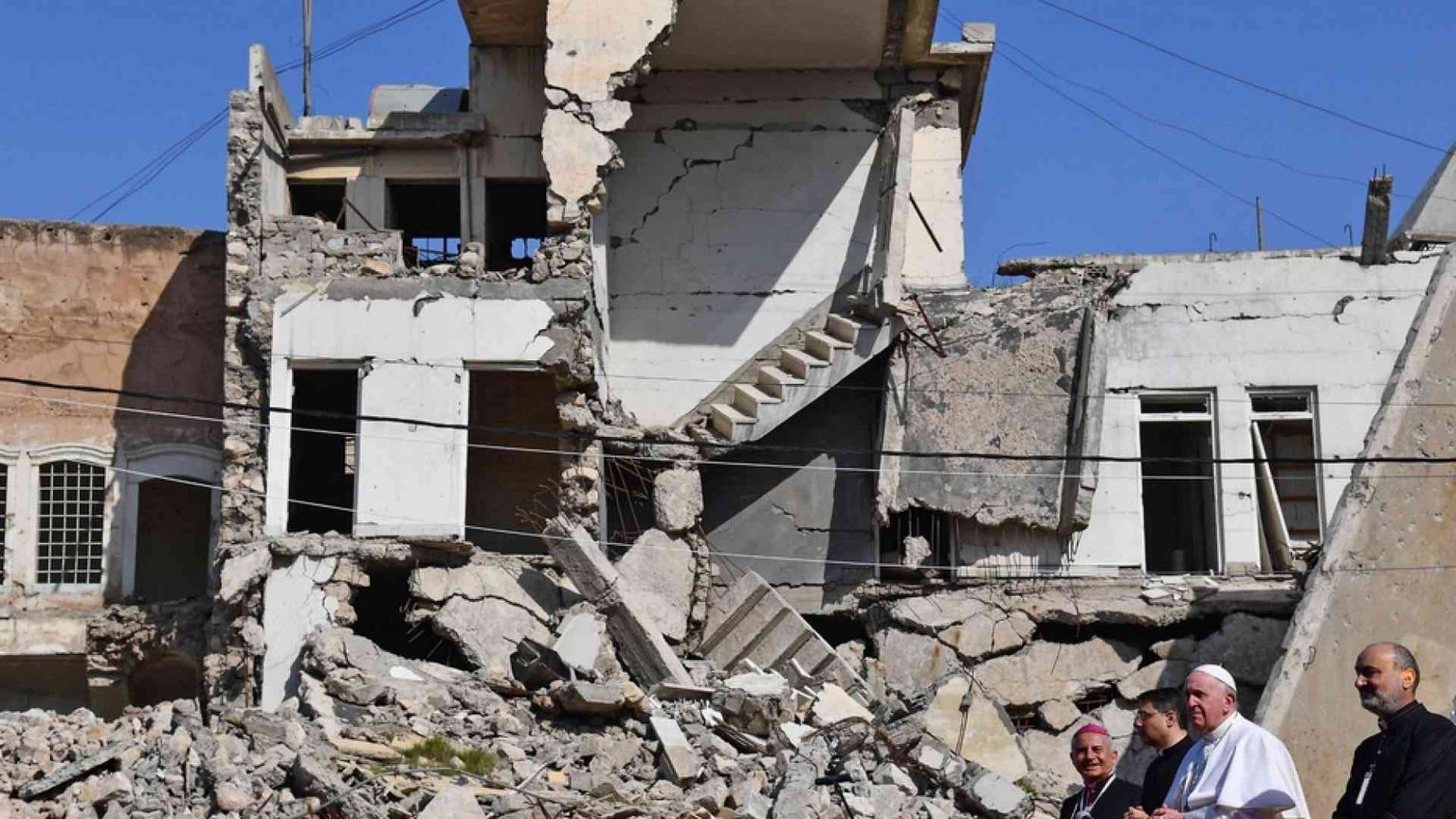 Papa Francesco pellegrino alla casa di Abramo / Il libro