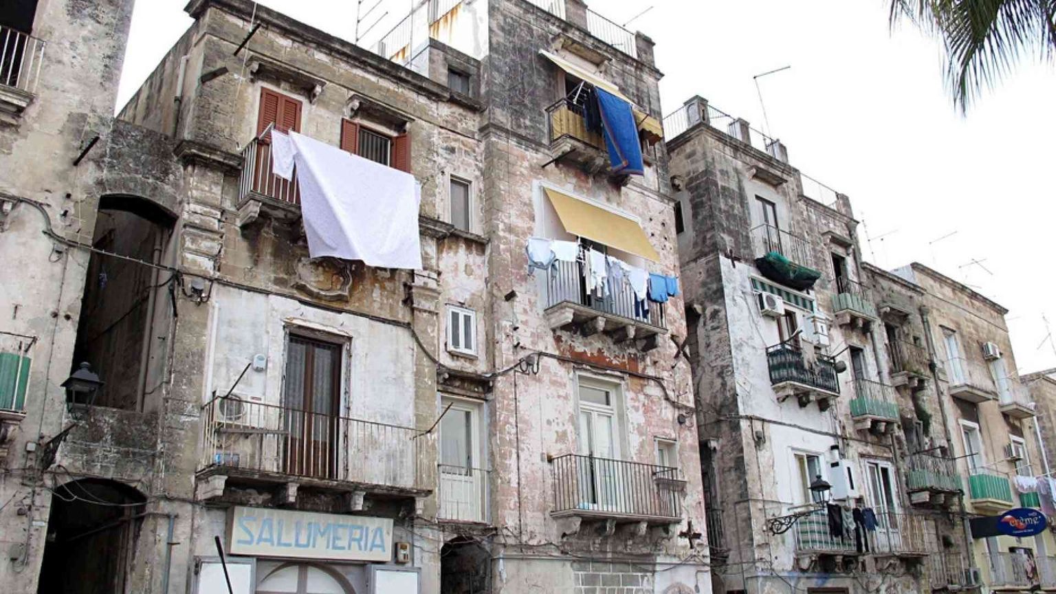 Taranto, per le case a 1 euro offerte pure da Usa e Brasile
