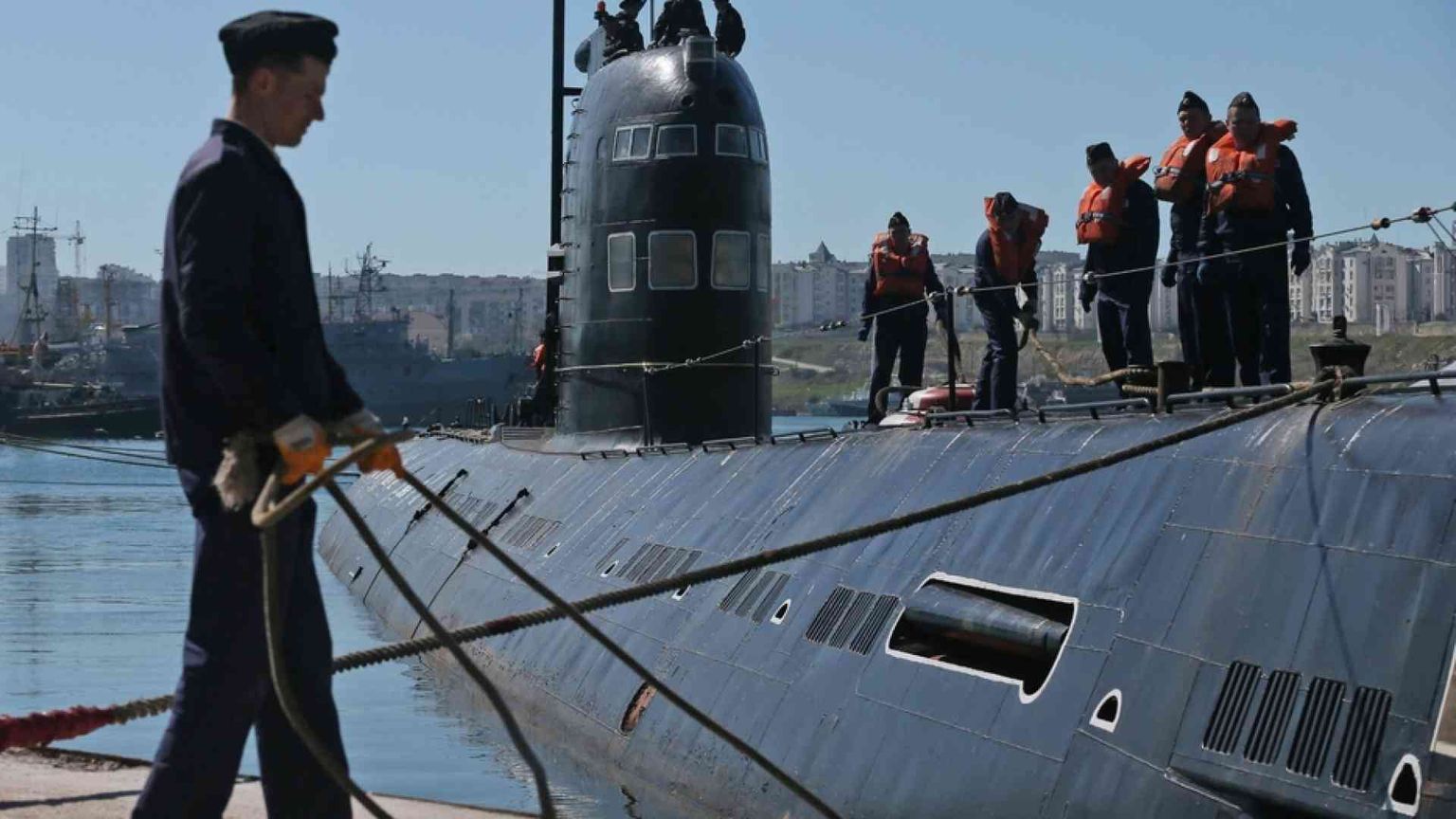 La Guerra fredda si combatte anche sott'acqua: scontro tra spie negli abissi