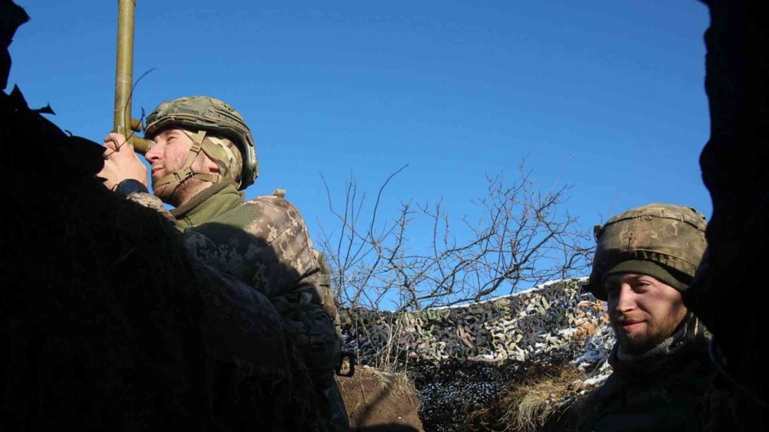 «Ucraina, 175 mila russi al confine. Pronti a invasione a inizio anno»