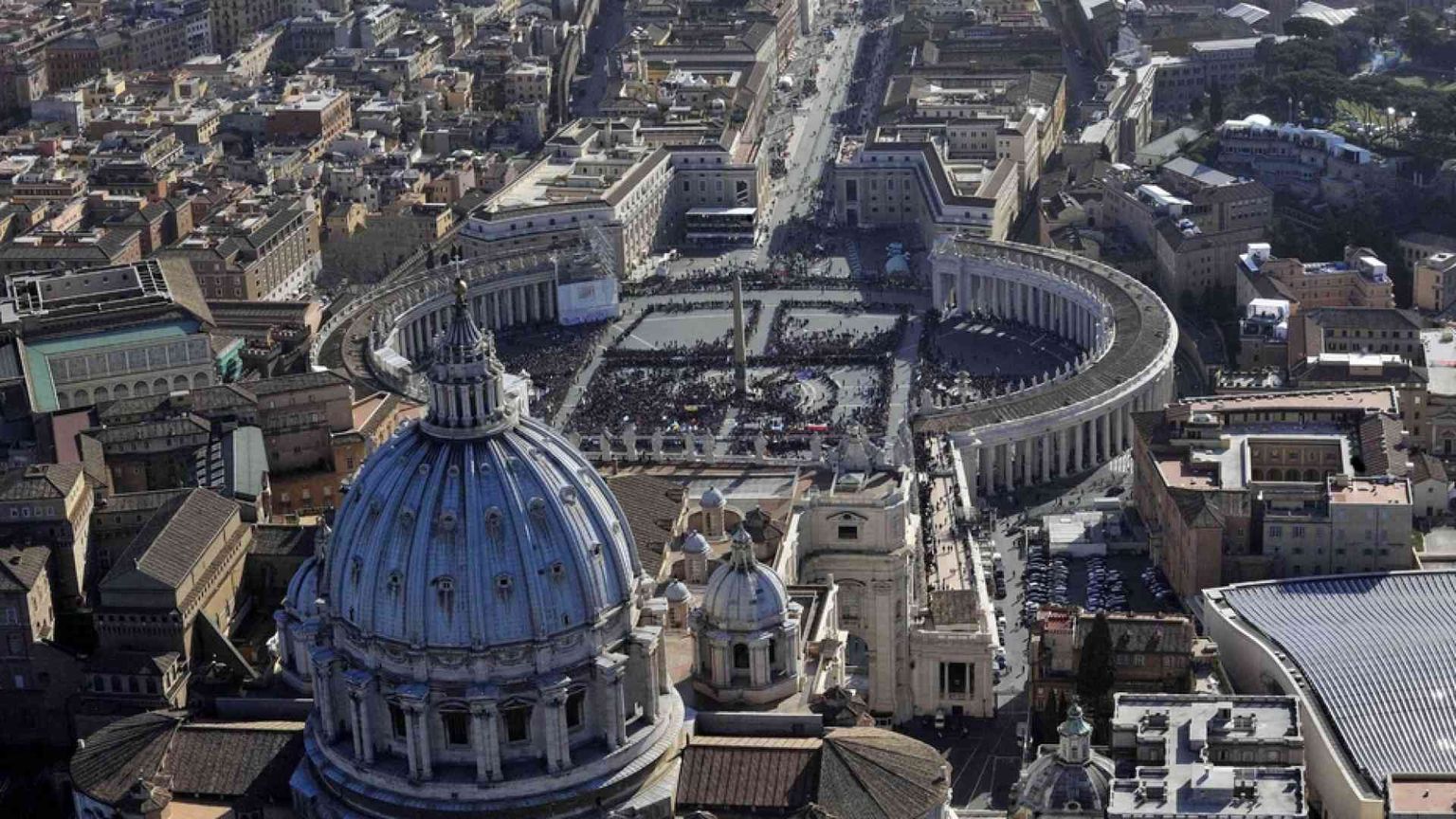 Giro di vite sui reati nella Chiesa. La giustizia "abbraccia" la carità