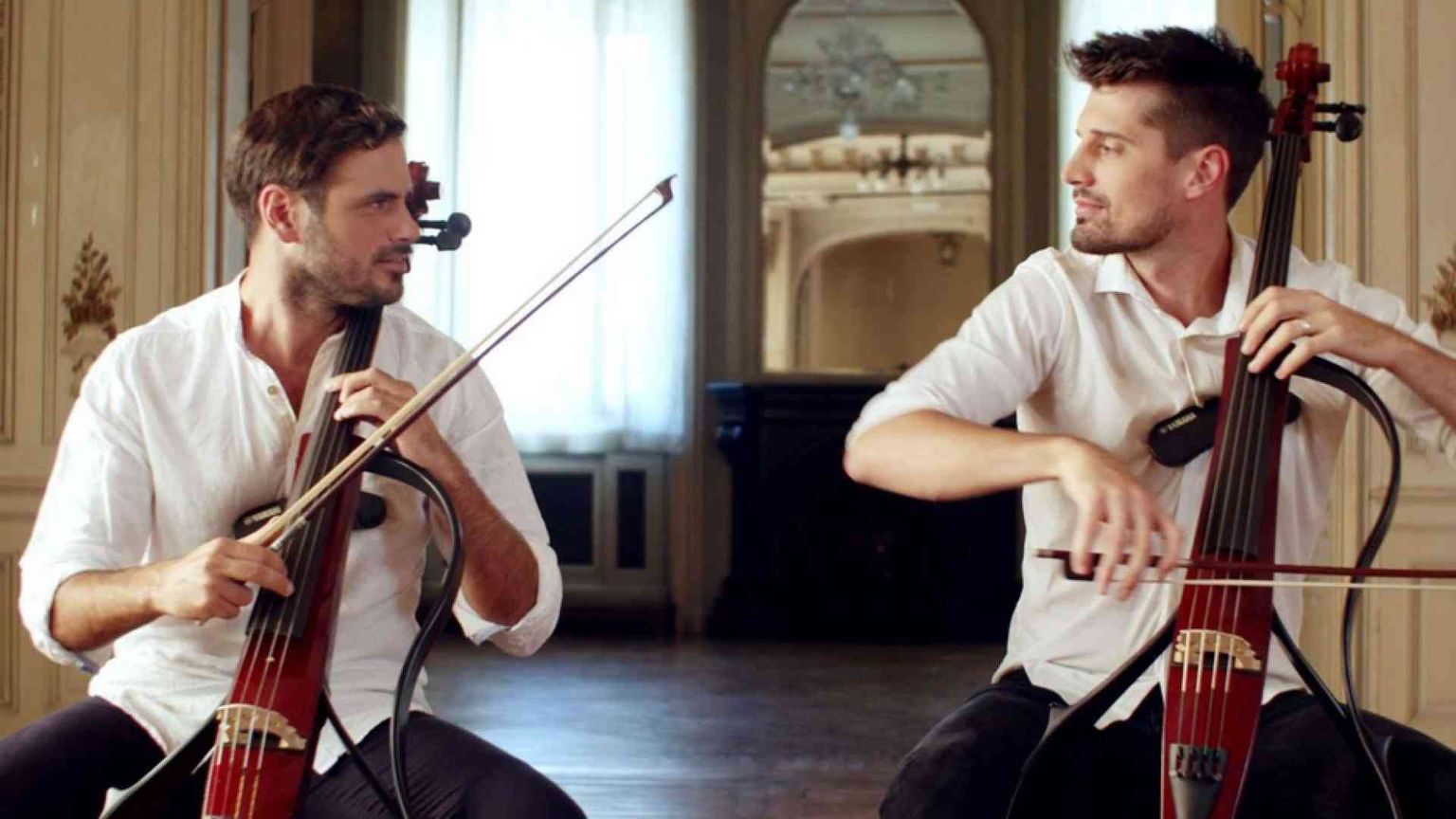 2Cellos: «Tour d'addio, amici per sempre»