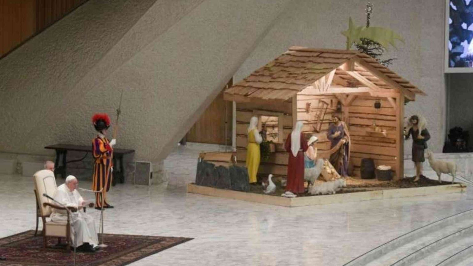 Il Papa: «La migrazione di oggi uno scandalo sociale dell’umanità»