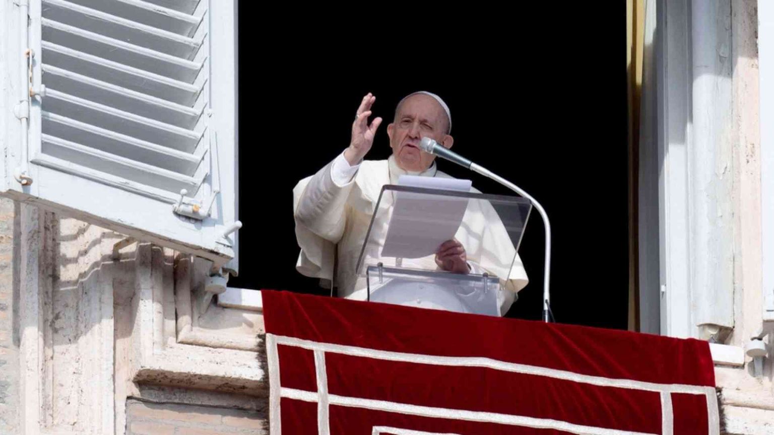Il Papa: il 26 gennaio preghiamo per la pace in Ucraina