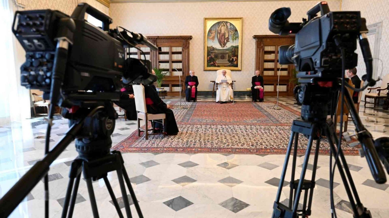Il Papa: il più grande bisogno è essere ascoltati