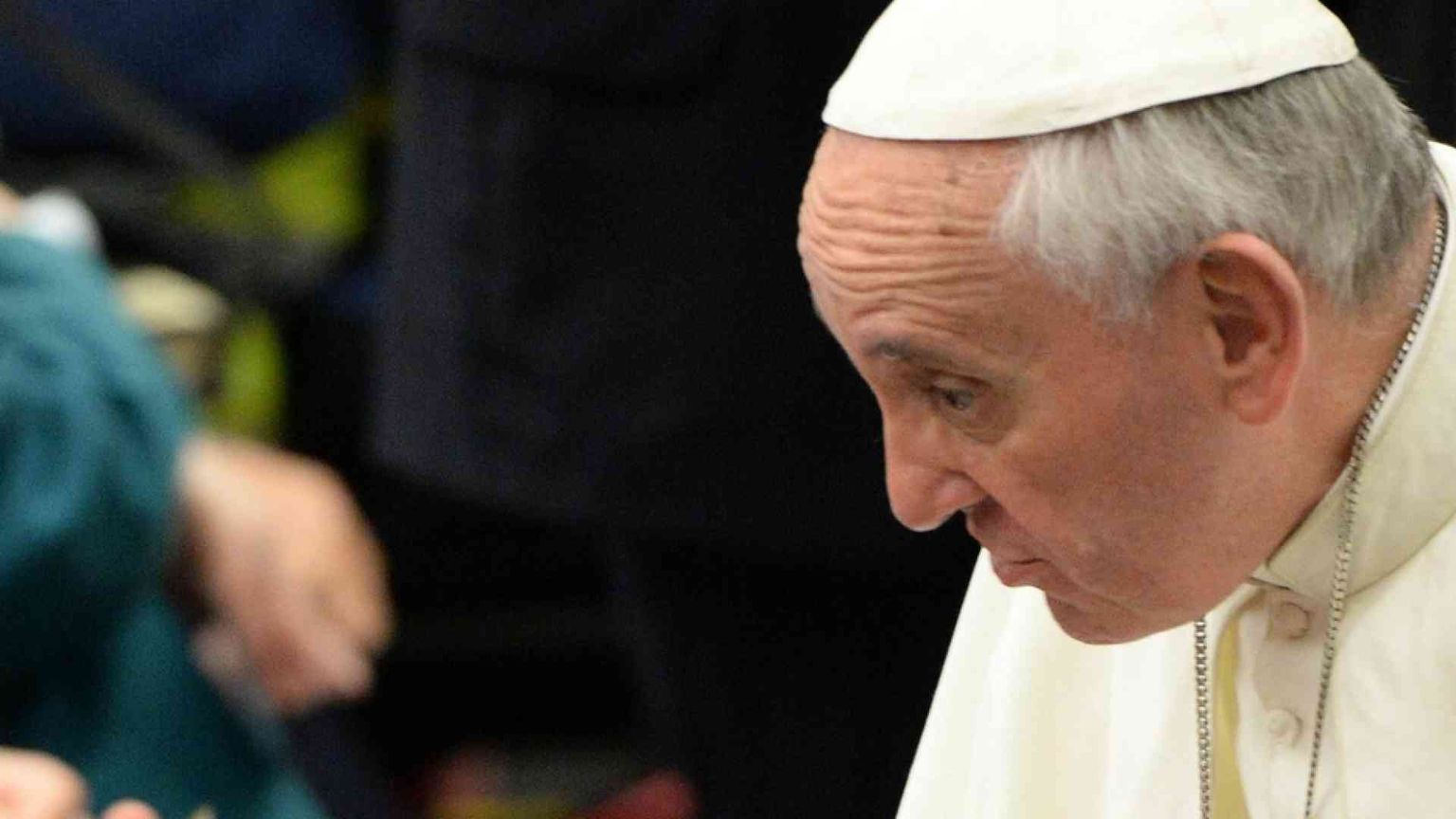 Papa Francesco telefona alla famiglia affidataria di due ragazzi disabili