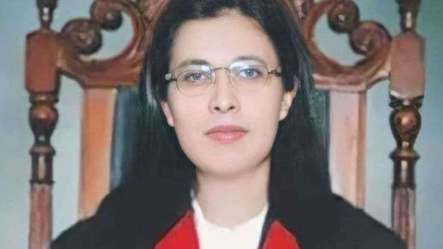 Svolta storica in Pakistan: una donna alla Corte suprema