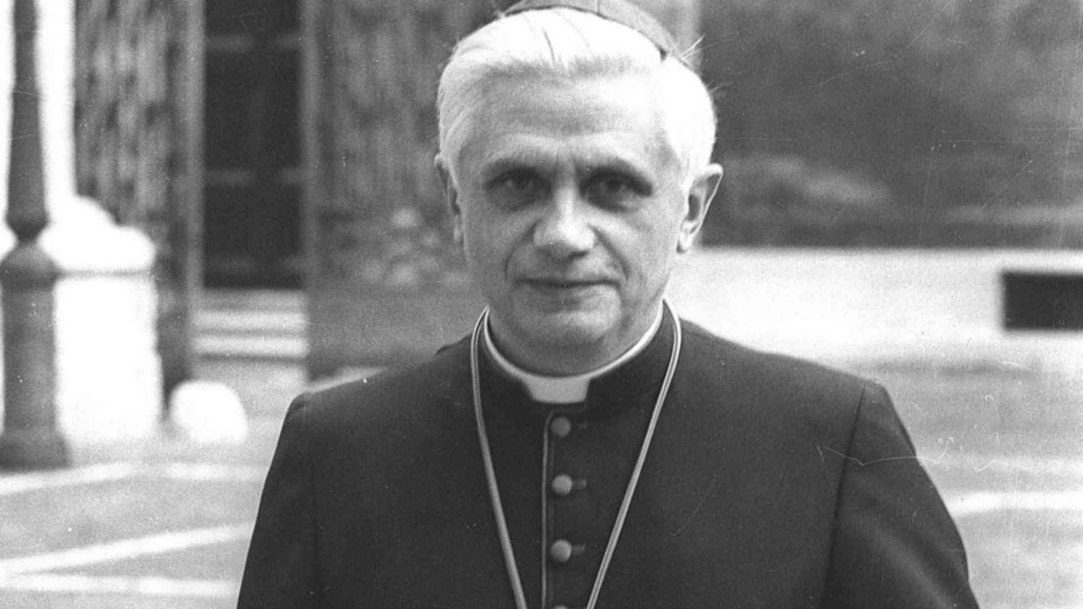 Abusi a Monaco, il chiarimento di Benedetto XVI