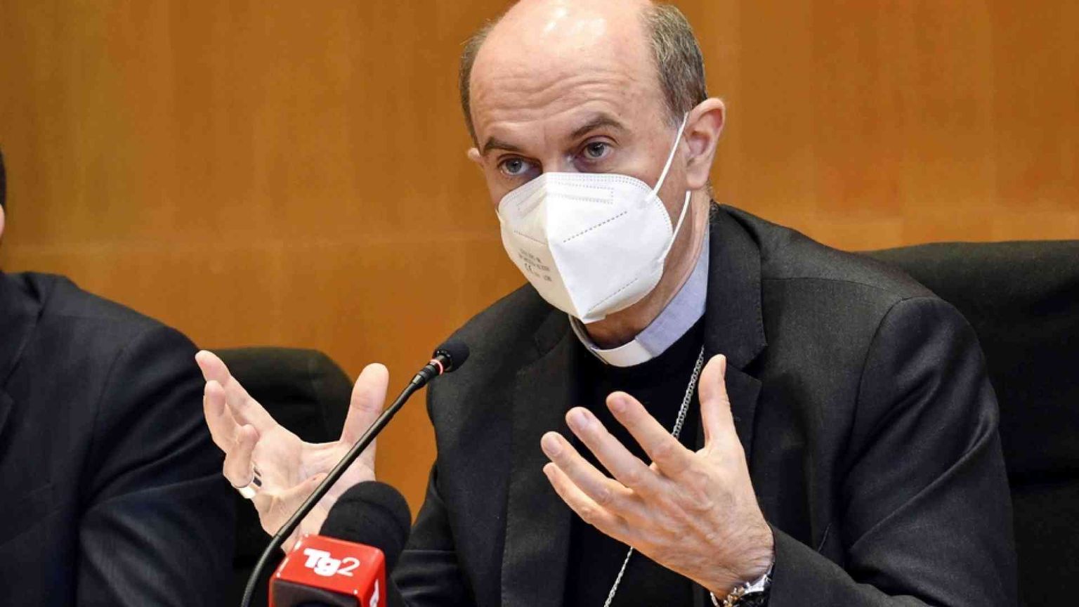 Russo: al primo posto le vittime degli abusi. Cammino sinodale ok