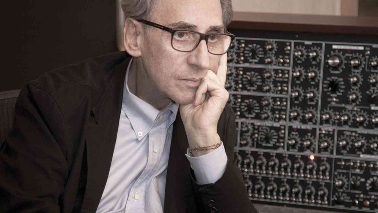 Battiato, 50 anni fa “Fetus” il suo primo album